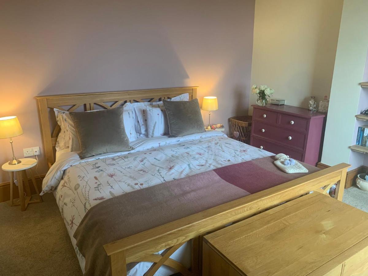 Hilltop Cottage Thropton Екстериор снимка